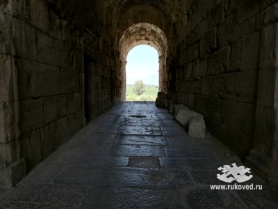 Руины храма Аполлона